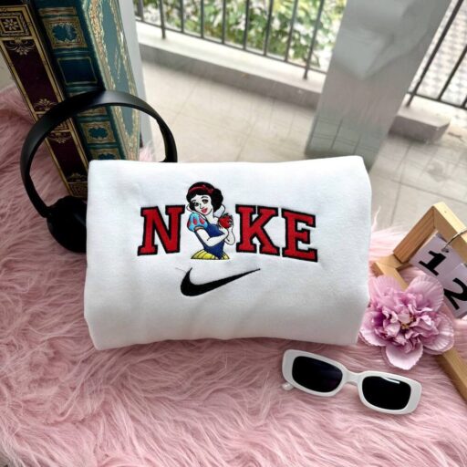 Snow White And Prince Disney Nike Embroidered Sweatshirts Couple Nike Embroidered Matching Sweatshirt 2 512x512 7.jpg